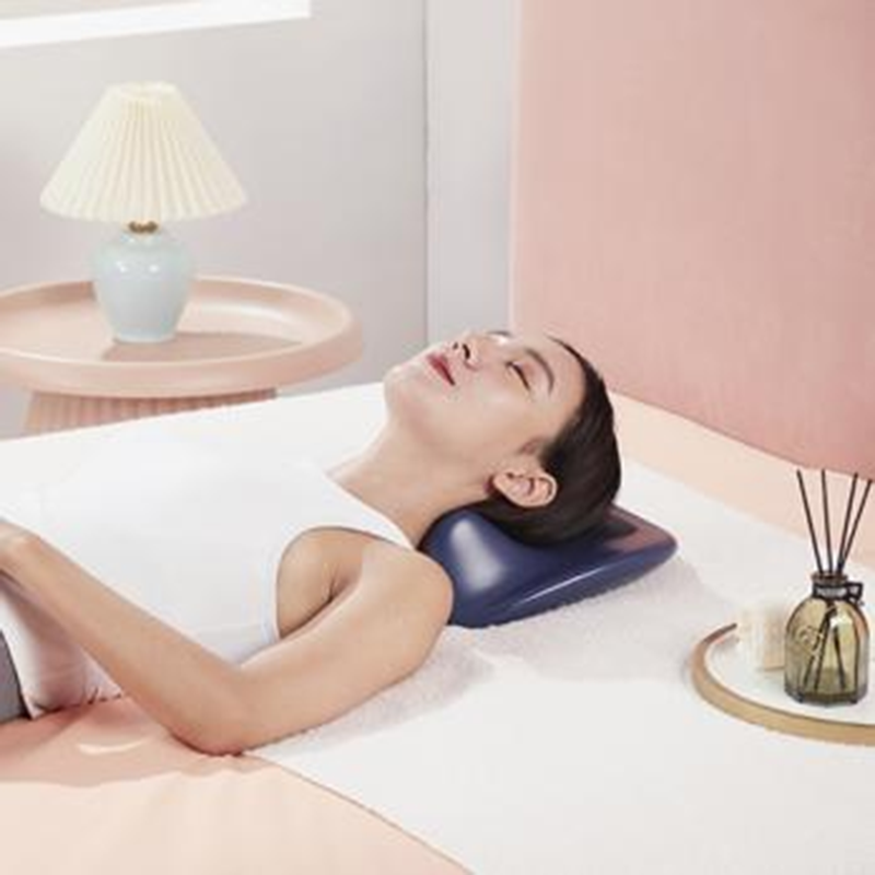 Wireless massage pillow with heat 